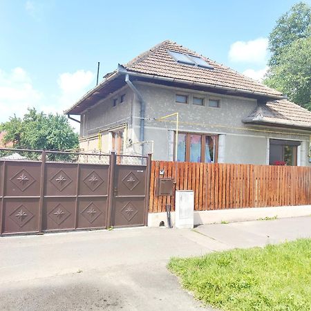 Апартаменти Casa De Vis Брашов Екстер'єр фото